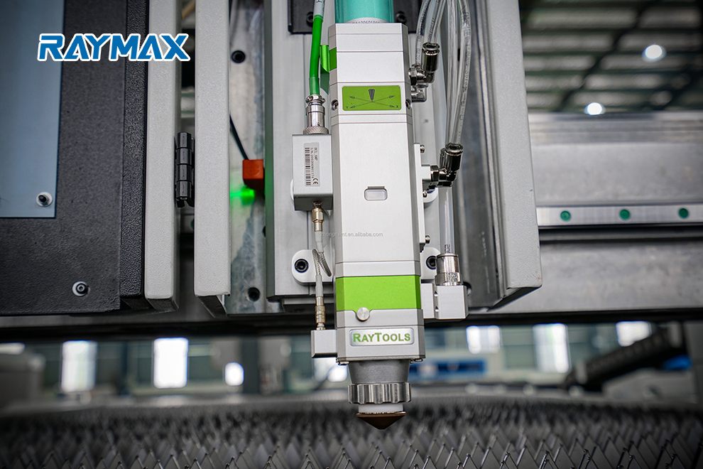 Značajke stroja za lasersko rezanje vlakana: